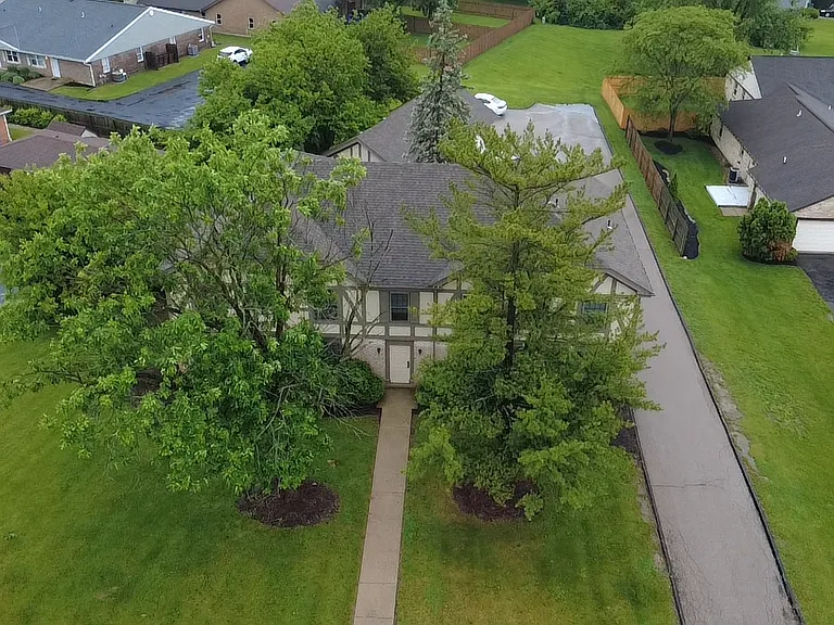 7767 Brams Hill Dr — Photo 1
