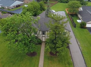 7767 Brams Hill Dr, Dayton, OH 45459