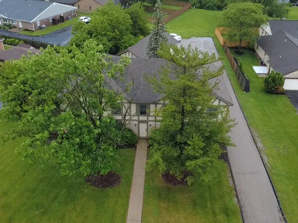 7767 Brams Hill Dr, Dayton, OH 45459