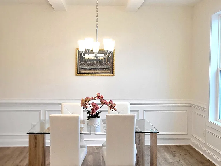 125 Mullingar Dr — Photo 3
