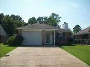 2075 Fox Hill Ln, Byram, MS 39272