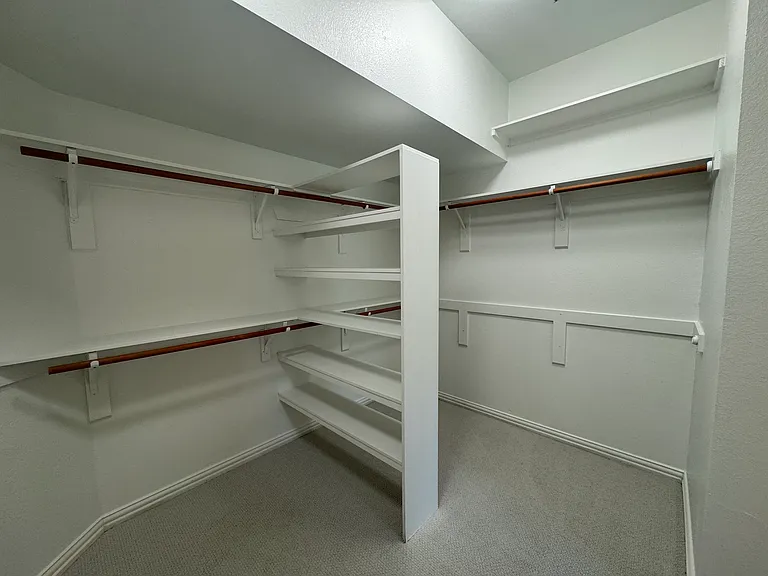 2920 Cromwell Way — Photo 24
