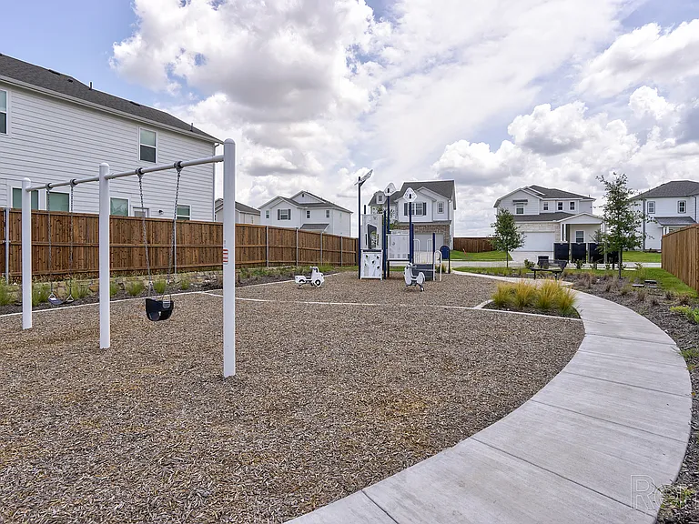 The Residences at Harrison Park — Photo 60