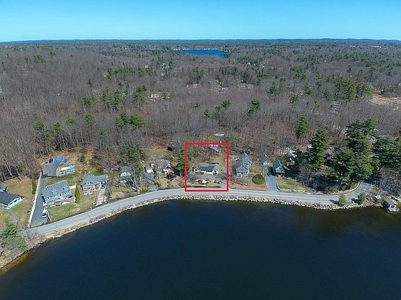2nd image of 122 Wash Pond Road