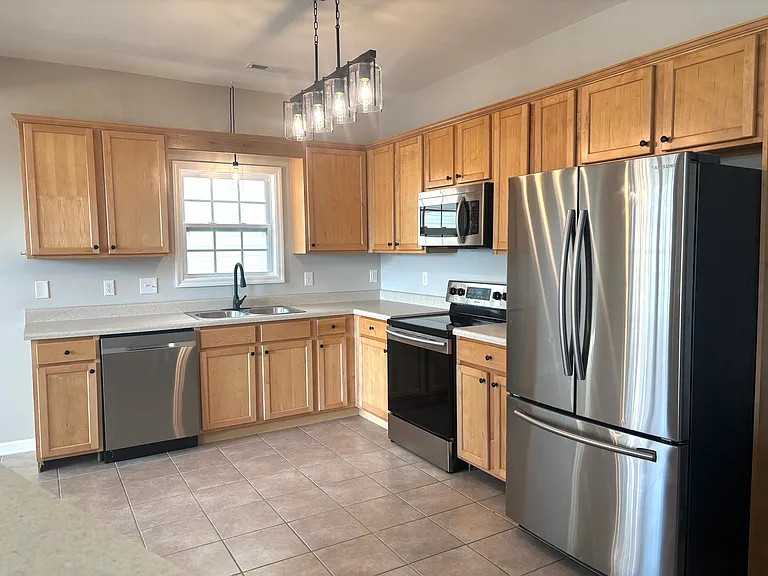 407 Triton Ln — Photo 6