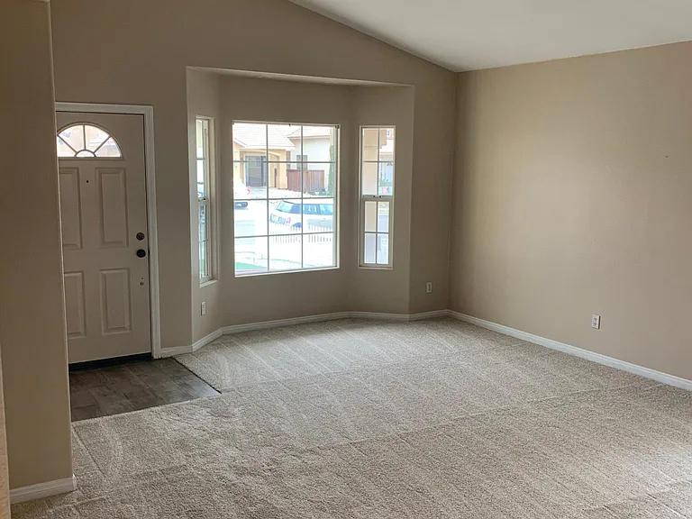 9219 Canyon View Ave — Photo 16