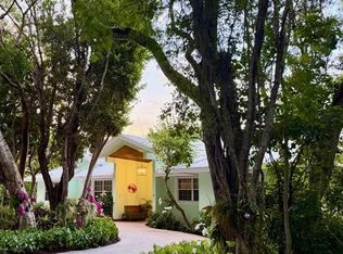 13 North Bridge Lane, Key Largo, FL 33037