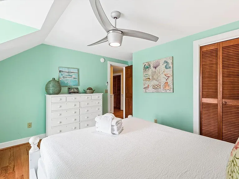 2714 Bayonne St — Photo 21