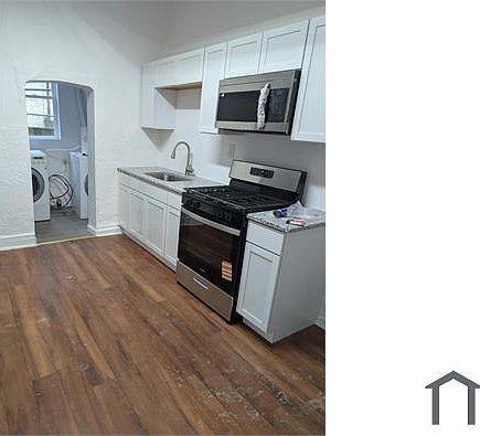 4th image of 2411 N Hollywood St