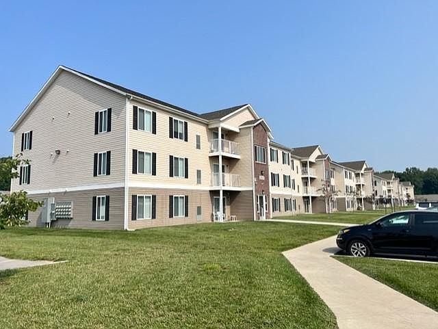 1st image of 7500 Redwood Blvd #119