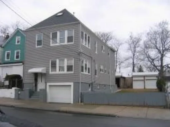 204 Burgess Pl, Passaic, NJ 07055