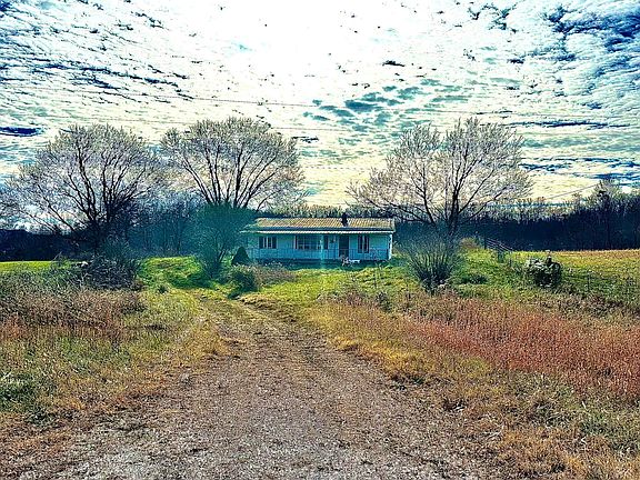 2nd image of 4688 Brammer Hill Ridge Rd