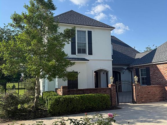 3rd image of 59270 Island Dr