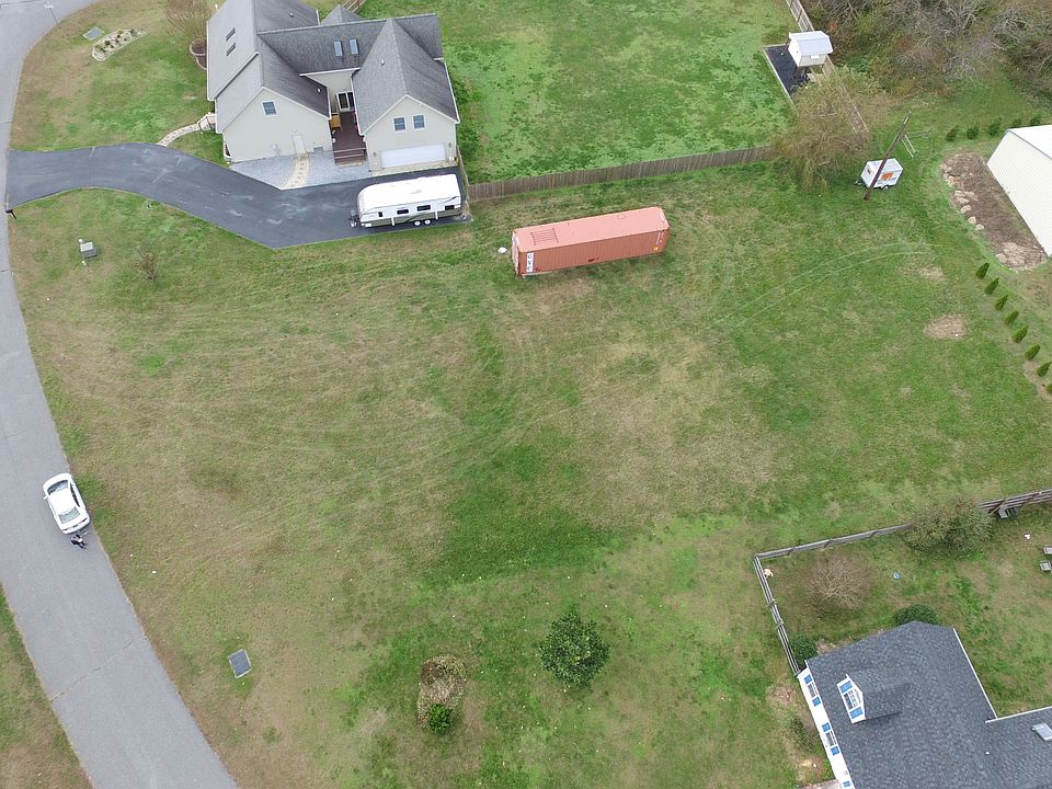 1st image of 1- 203 Towne Ct