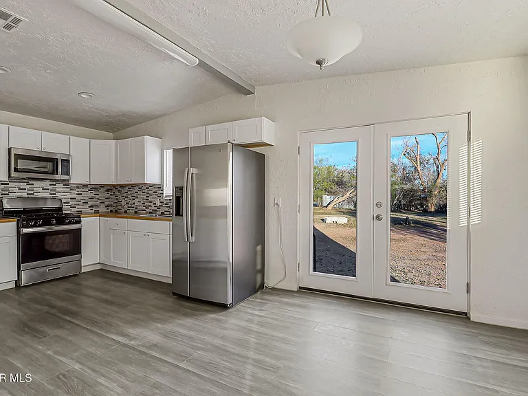 580 Chula Vista St — Photo 12