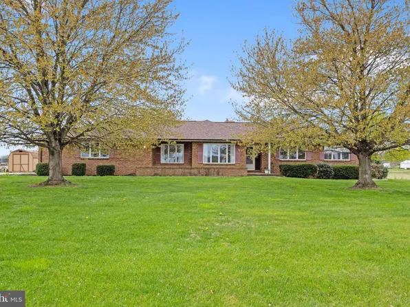 5358 Anderson Rd, Stewartstown, PA 17363