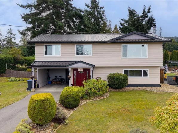 6891 Harwood Dr, Lantzville, BC V0R 2H0