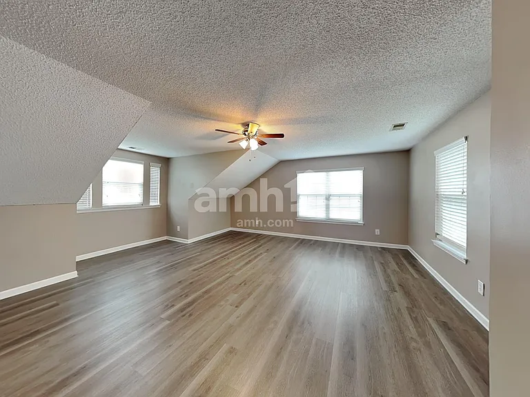 5641 Winslow Ave NW — Photo 8