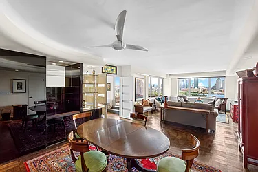 12 Beekman Place, #11A