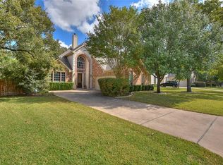 30203 Meadow Greens Dr, Georgetown, TX 78628