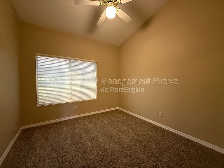 3646 N Katmai — Photo 30