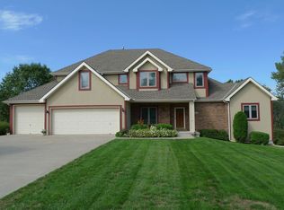 7608 NW Roberts Rd, Weatherby Lake, MO 64152