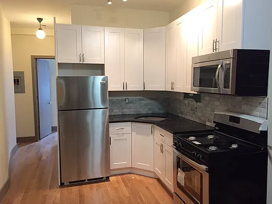 Rented by Ridgewood Realty Group | media 3