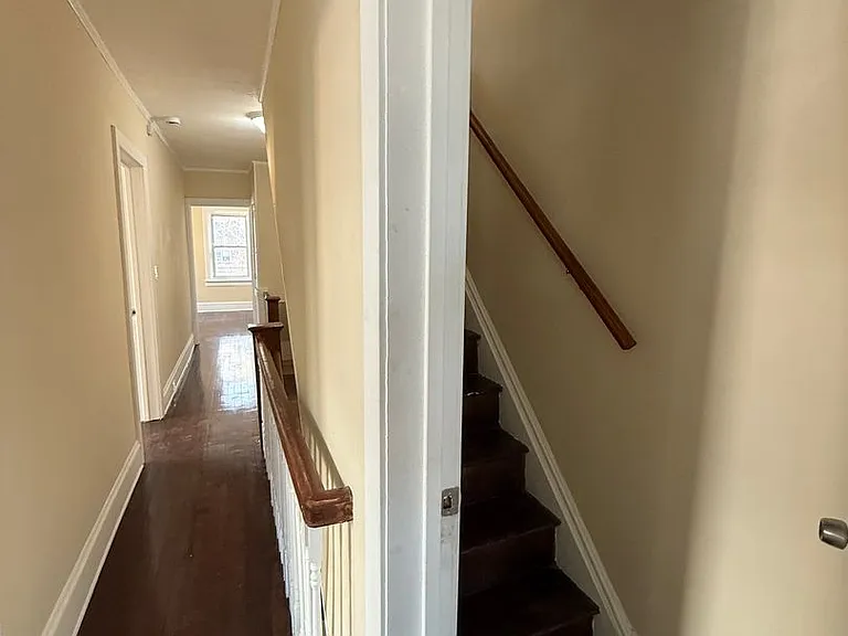 1442 W State St — Photo 23