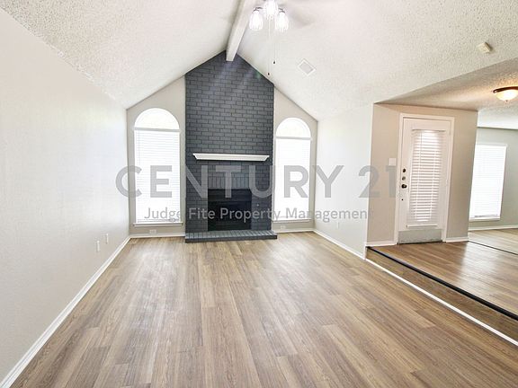 2nd image of 729 Rawlins Dr