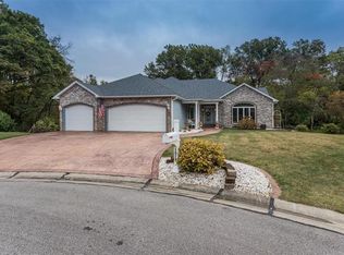 1029 Hickory Point, Collinsville, IL