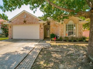 3812 Cannonwood Dr, Fort Worth, TX 76137