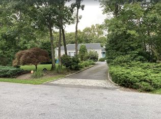 (Undisclosed Address), Quogue, NY 11959
