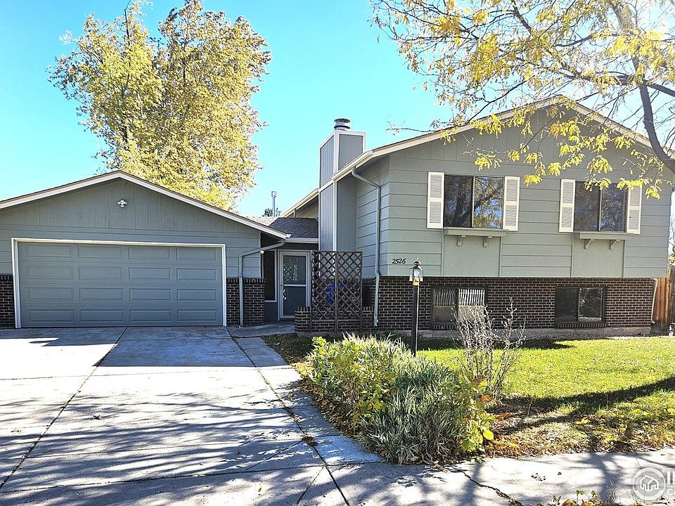 1st image of 2526 Silver Fir Ave