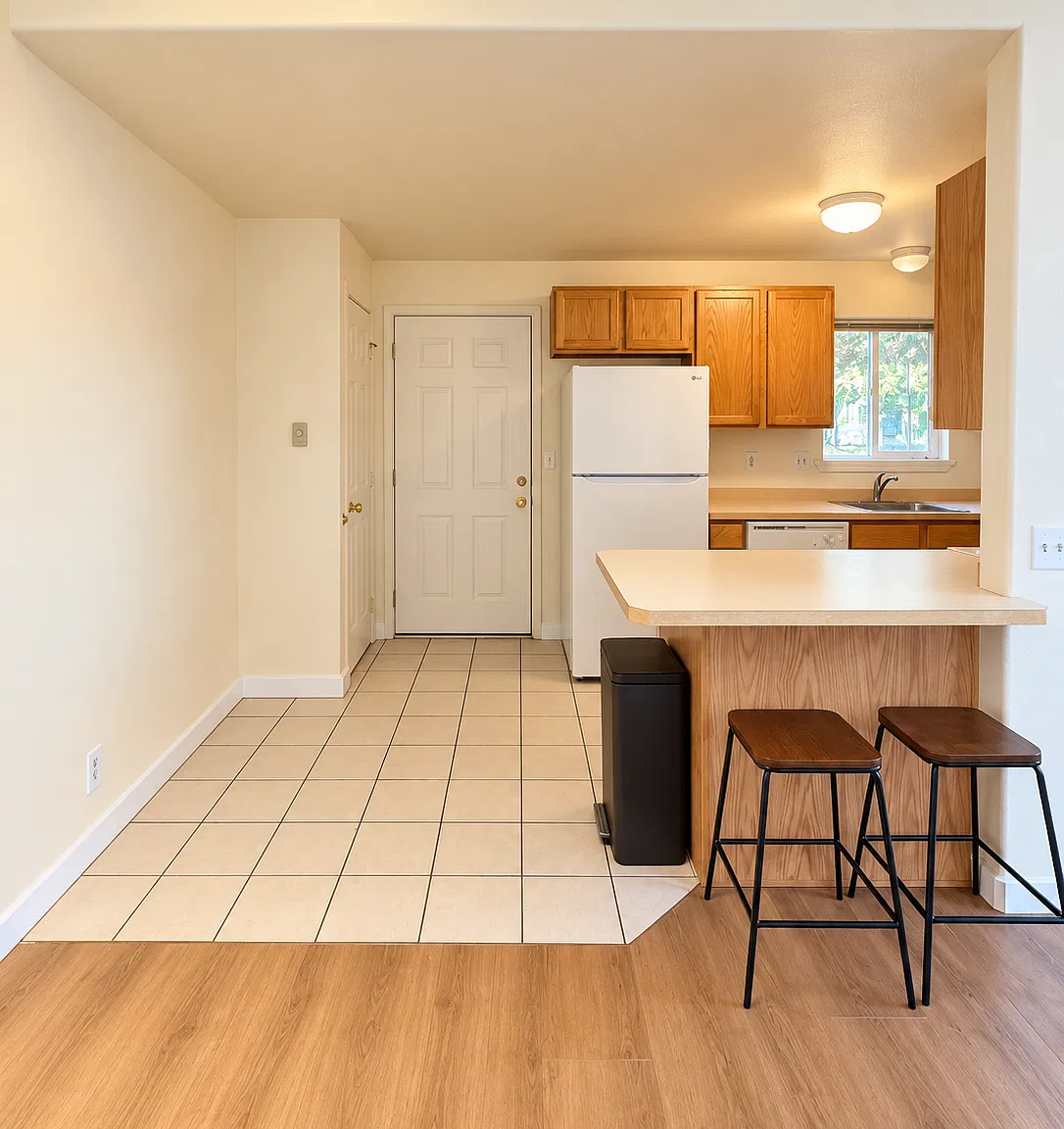 2 bed, 2.0 bath, 960 sqft, $2,100 — Photo 4