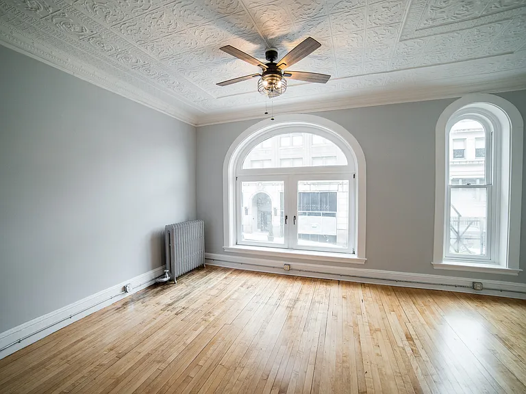 22 State St #2 — Photo 3