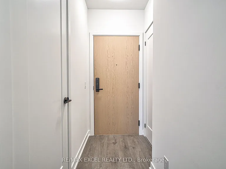 5 Defries St #1105 — Photo 9