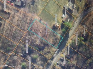 42 Brookfield Rd, Lake Ariel, PA 18436