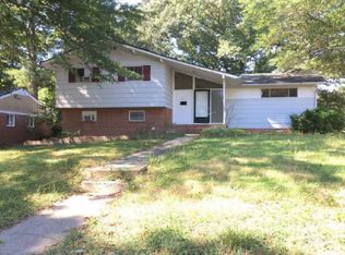 2004 Walton St, Petersburg, VA 23805