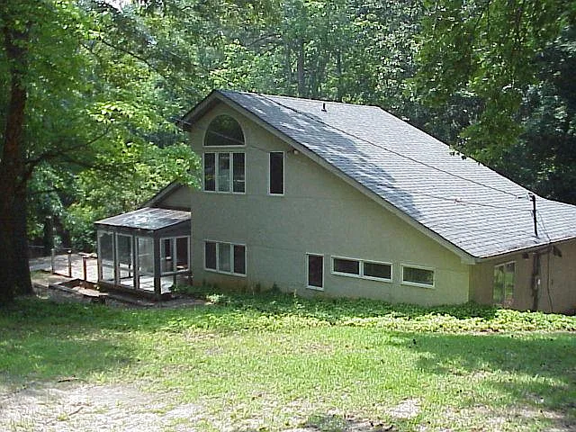 3819 King Dr — Photo 7