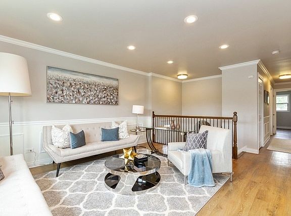 2nd image of 18851 Willow Ct