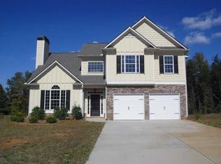 21 N Village Cres, Rydal, GA 30171