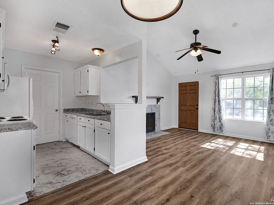 1st image of 7527 Heathridge
