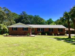 1118 Woodhaven Dr, Charleston, SC 29407