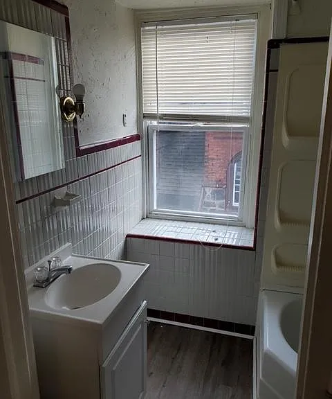 821 N 63rd St #3F — Photo 3