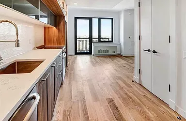 Rented by Artur Gutman, LREB