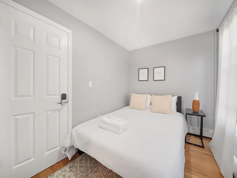 16 Mitchell St #2 — Photo 9