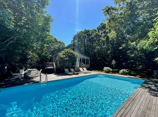 12 Orkney Rd, East Hampton, NY 11937