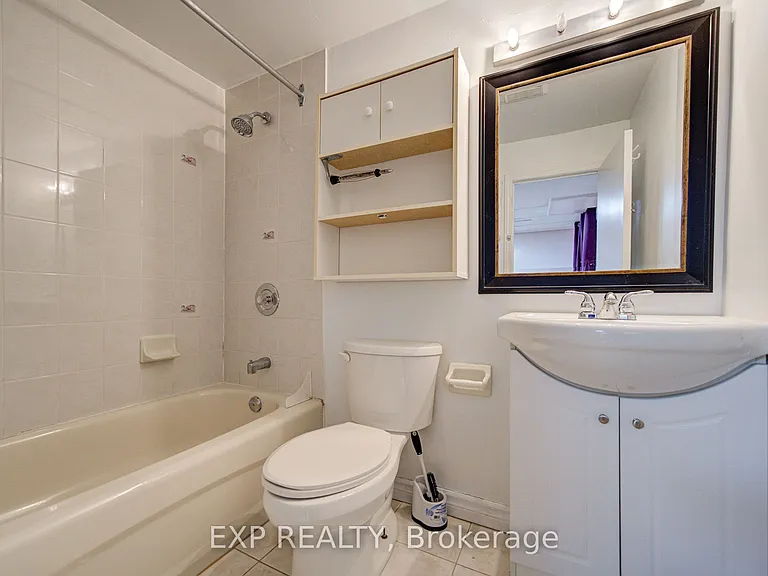 82 Muirlands Dr — Photo 30