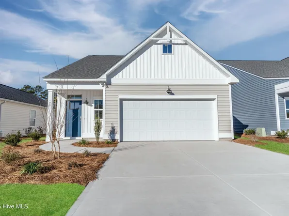 119 W Farley Dr, Hampstead, NC 28443