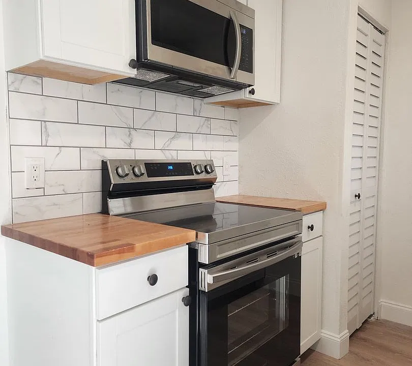 1824 S Clyde Morris Blvd #19